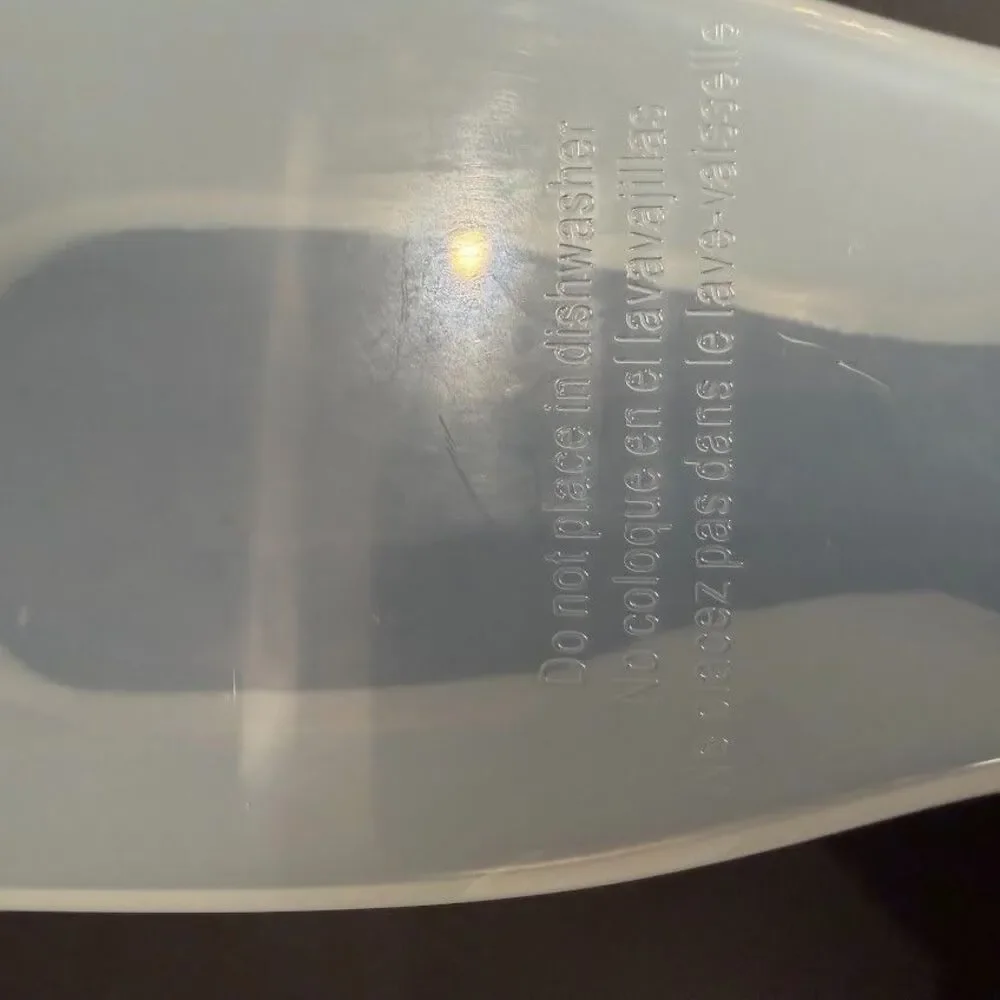 Hamilton Beach plastic snap